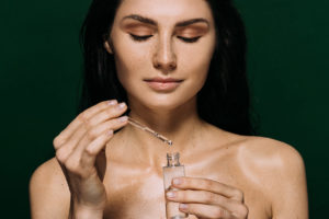 moisturizing serum corona ca